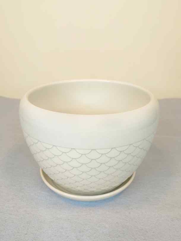 Ceramic Pot (Scale pattern)